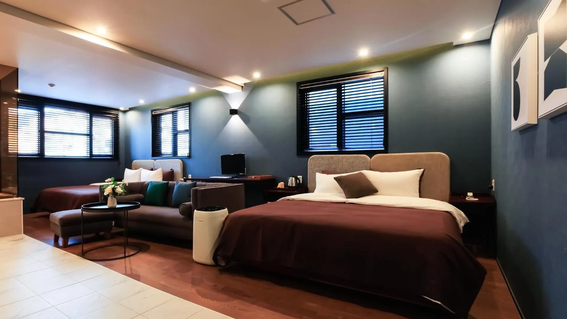 Brown Dot Yangjeong Hotel Busan 3*,  South Korea